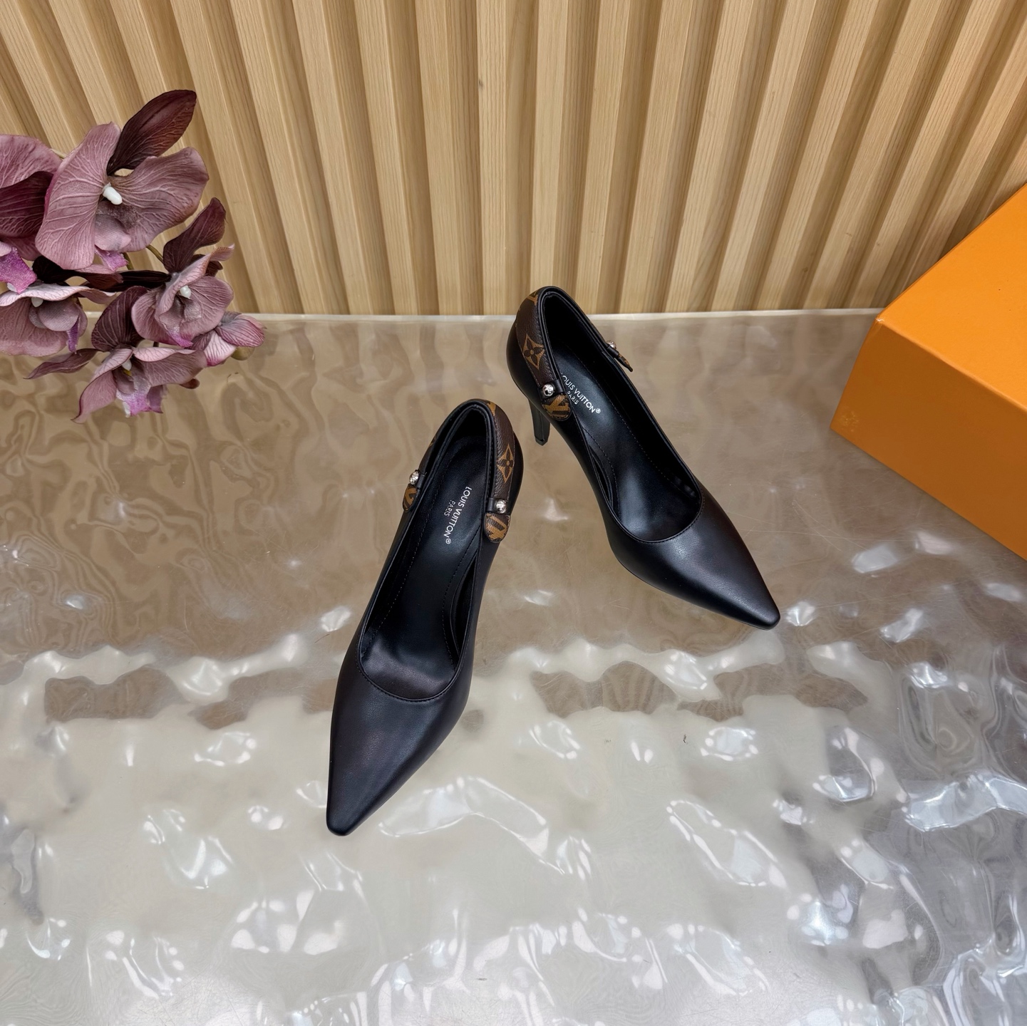 Women's high heels